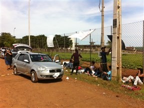 Negociações entre presos e a polícia continuam na tentativa de encerrar a rebelião na Casa de Custódia de Maringá